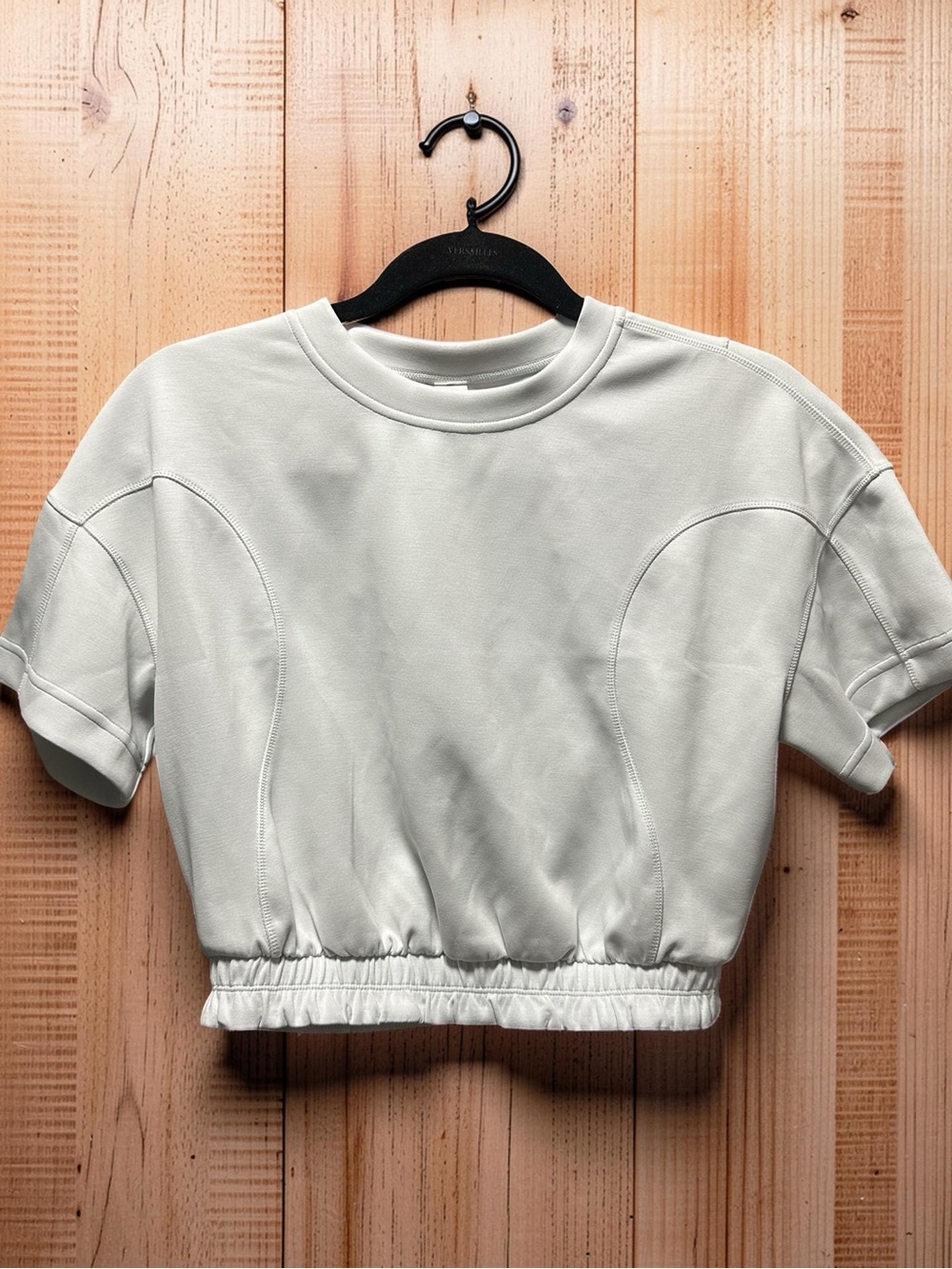Lululemon Women's Softstreme Gathered T-Shirt Cropped Size 4